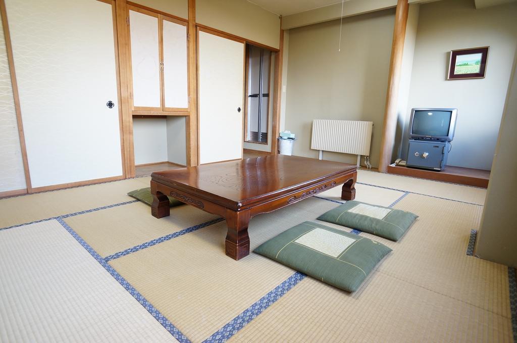Hotel Madarao Iiyama Экстерьер фото